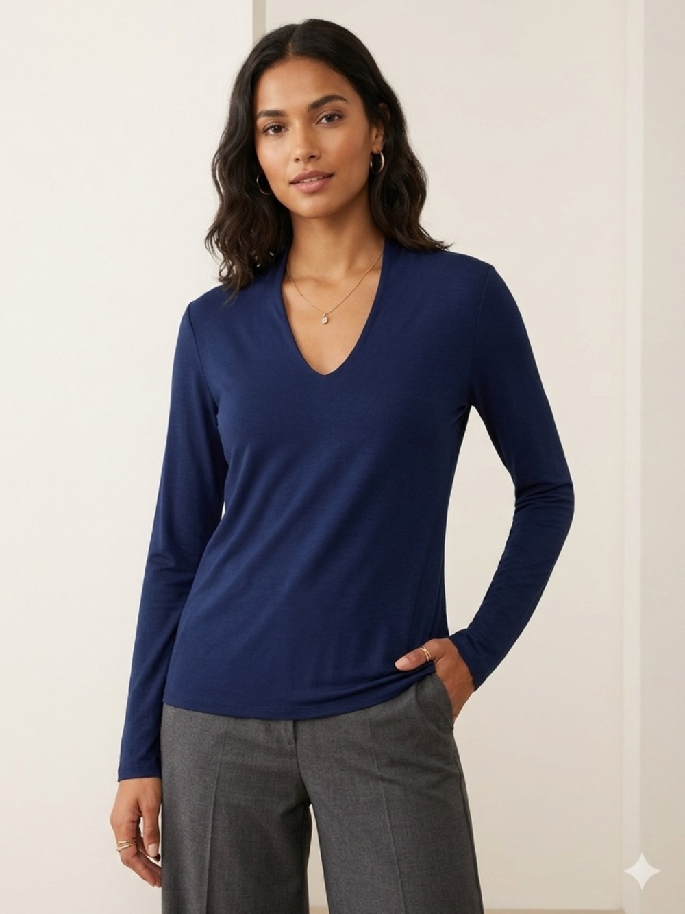 Everyday V-Neck Long Sleeve Top — Deep Navy